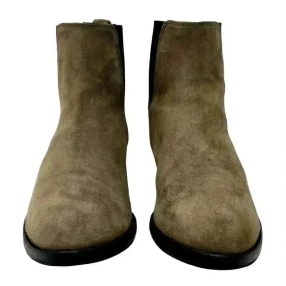 Burberry Chelsea Taupe Italian Suede Heeled Ankle Booties Size 8.5 - Picture 4 of 13